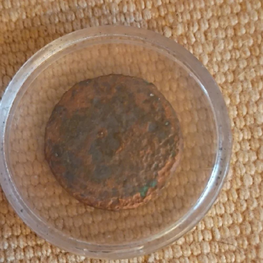 Antique Julius Caesar COPPER Coin circa 100-44BCE
